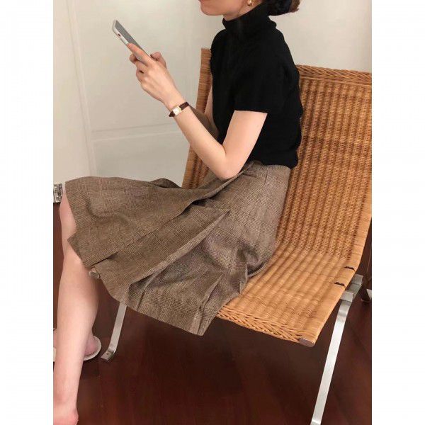 Autumn and winter new wool plaid pleated casual skirt 